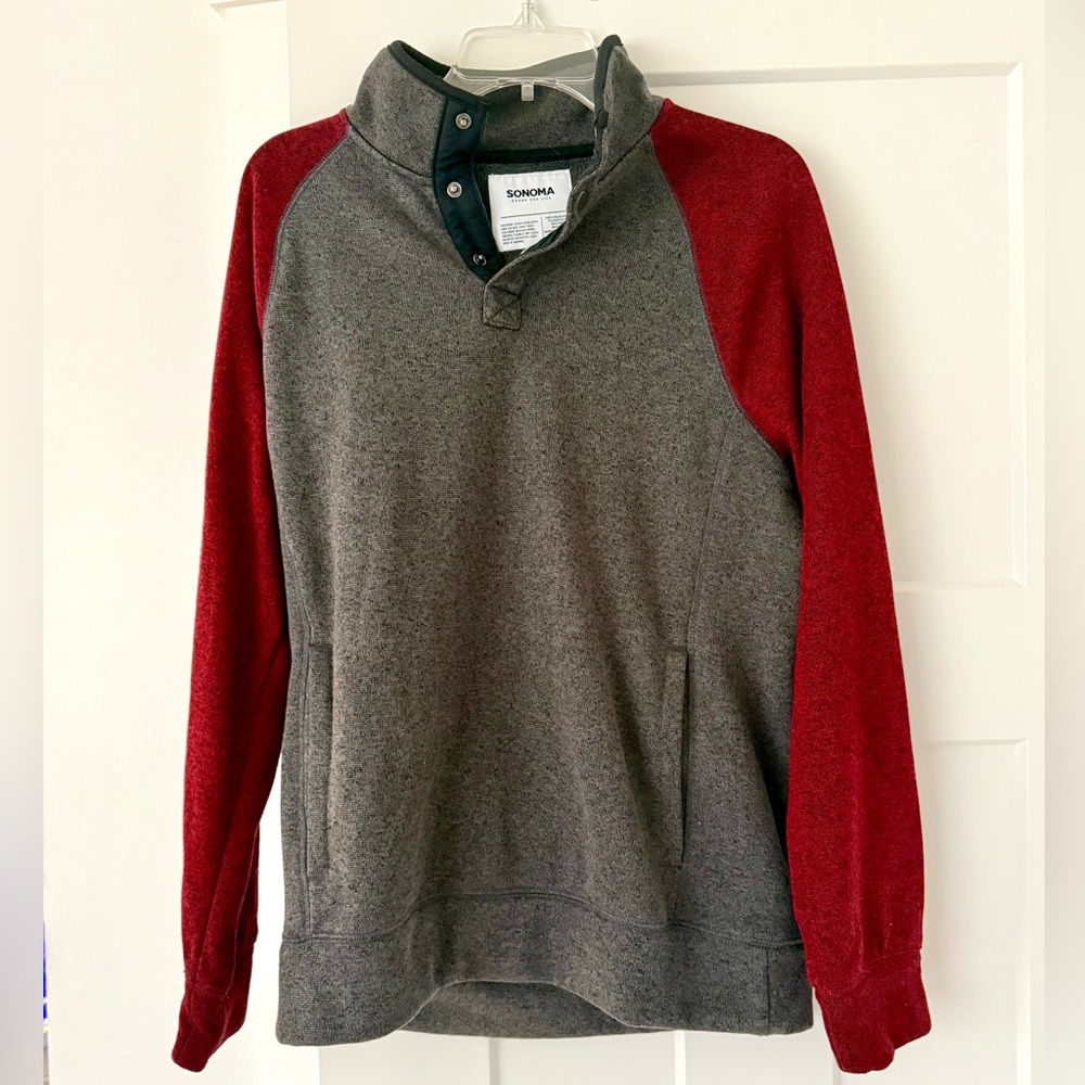 Sonoma Men’s Super Soft Red & Grey Sweater Fleece, Size Medium NWOT